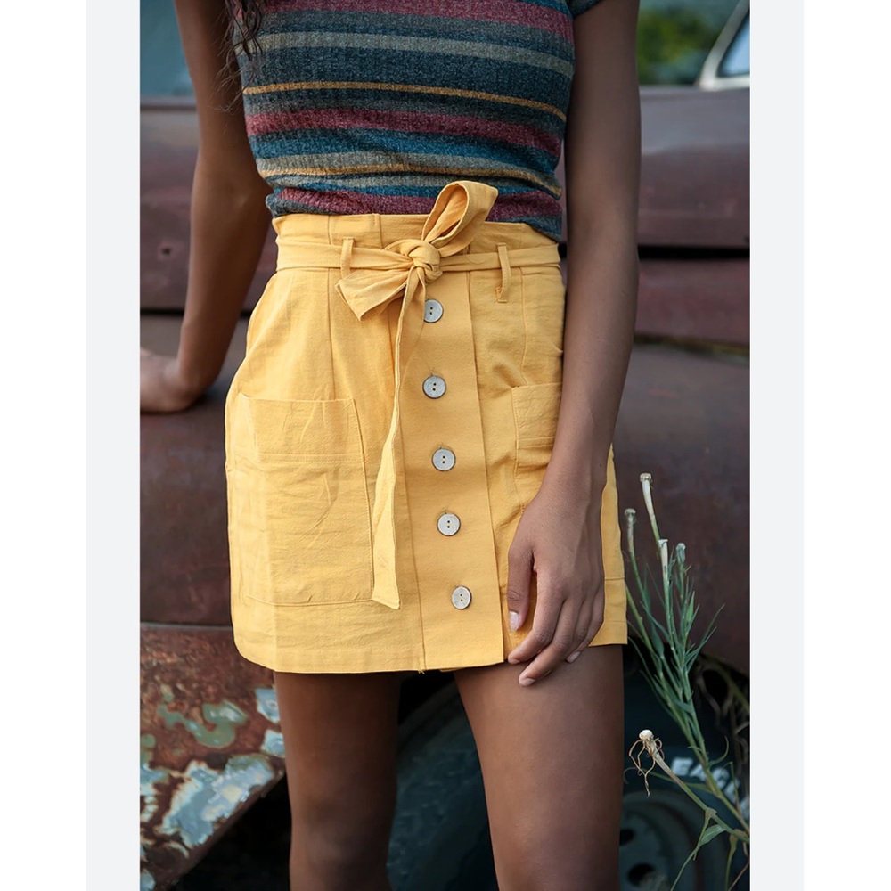 Hesperus mustard yellow button front tie waist skirt